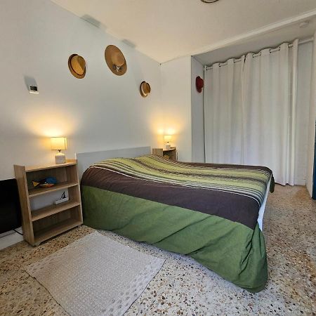 Maisonnette Marine Landeronde Kültér fotó