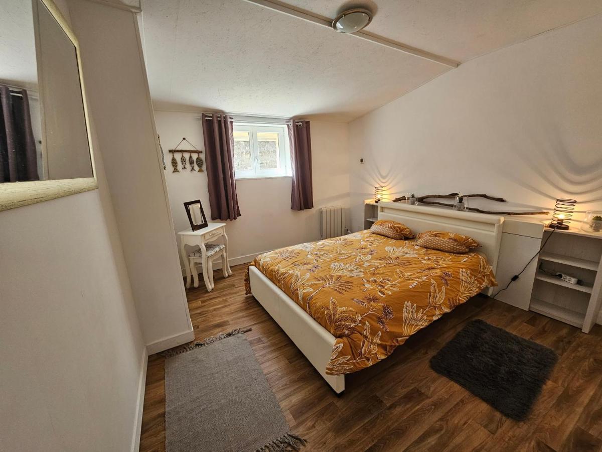Maisonnette Marine Landeronde Kültér fotó
